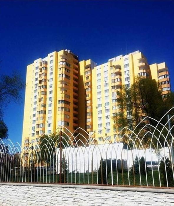 Loft Centr Apartment Tiraspol Exterior photo